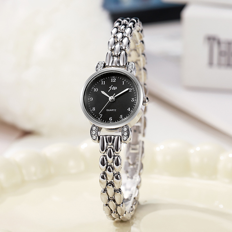 Fashion Women Bracelet Watches - Women'S Fashion Digital Watch recension och pris