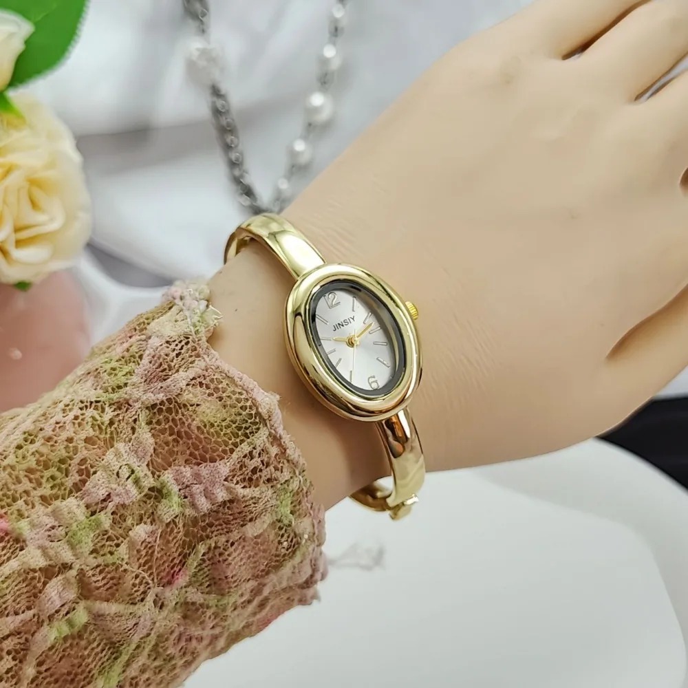 Famous Brand Gold Quartz Watch - Women'S Fashion Digital Watch recension och pris