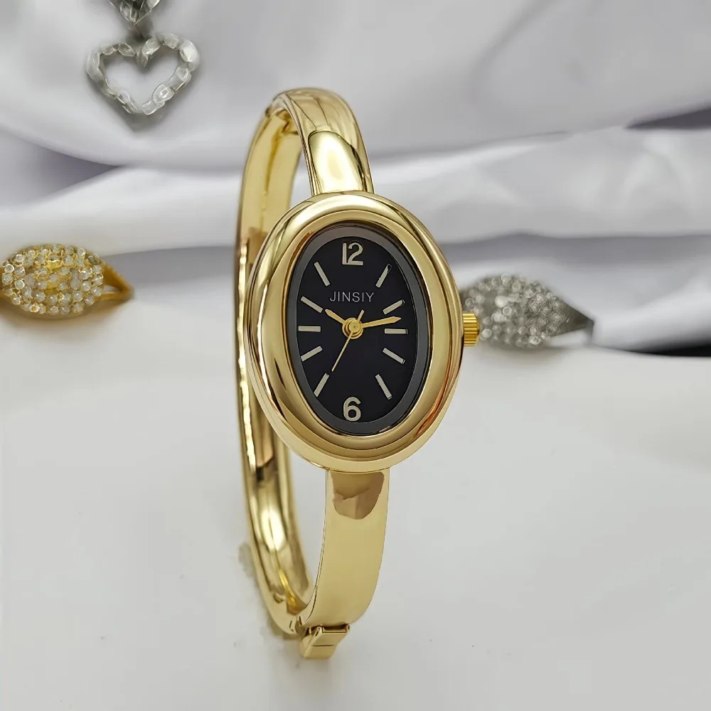 Famous Brand Gold Quartz Watch - Women'S Fashion Digital Watch recension och pris