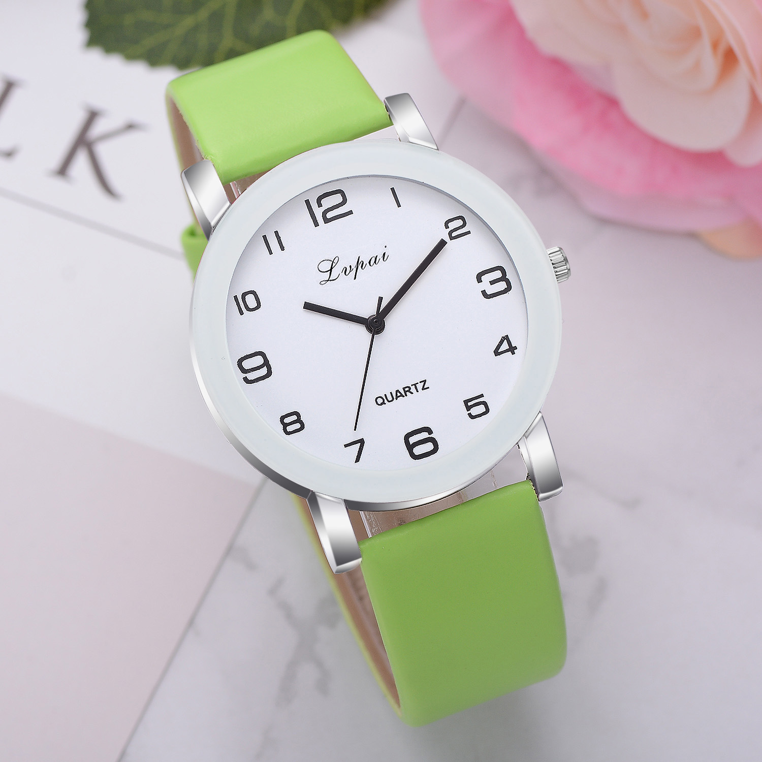 CQ96 Fashionable Women watch,  - Women'S Fashion Digital Watch recension och pris