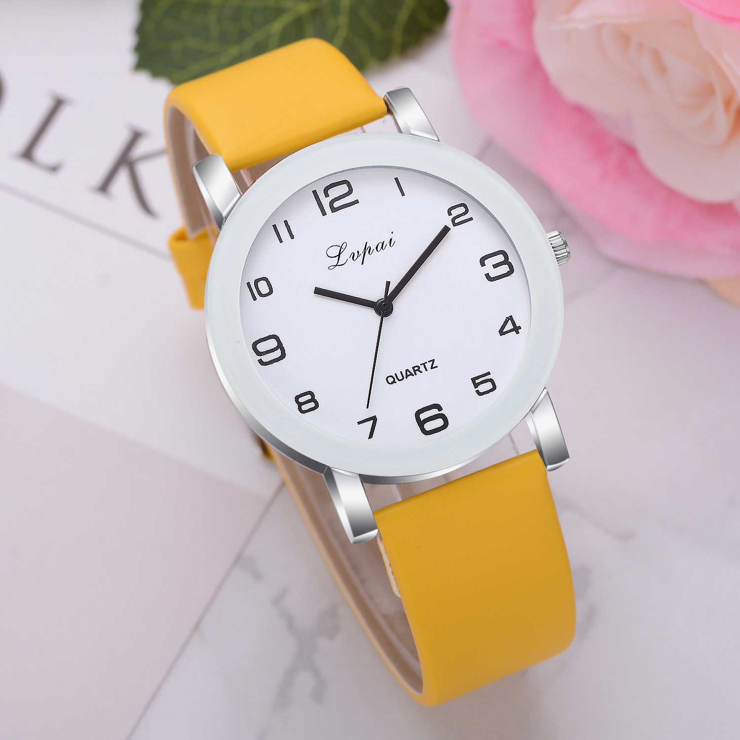 CQ96 Fashionable Women watch,  - Women'S Fashion Digital Watch recension och pris