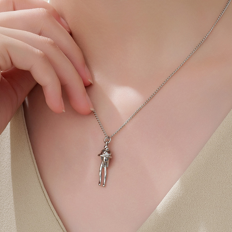 Mother Child Hug Pendant Neckl - Women'S Day Fashion Show recension och pris